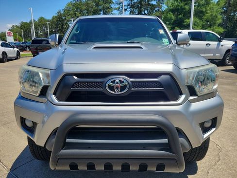 Used 2014 Toyota Tacoma PreRunner w/ TRD Sport Package RWD image 4
