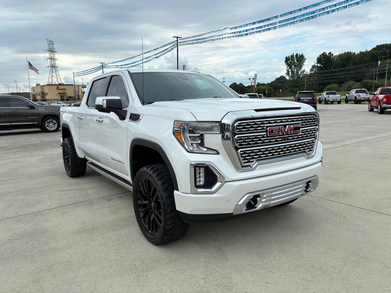 Used 2020 GMC Sierra 1500 Denali w/ Denali Ultimate Package AWD/4WD image 4