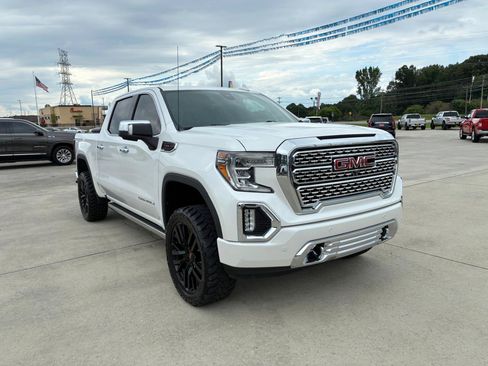 Used 2020 GMC Sierra 1500 Denali w/ Denali Ultimate Package AWD/4WD image 4
