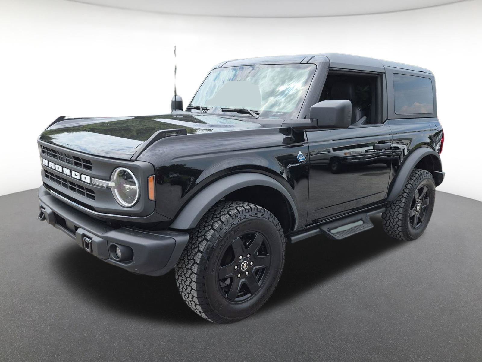 Used 2024 Ford Bronco Black Diamond AWD/4WD image 1