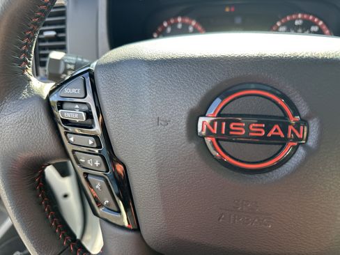 Used 2024 Nissan Frontier PRO-4X w/ Pro Premium Package image 25