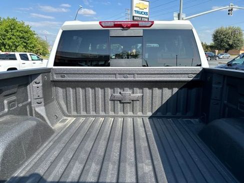 New 2026 Chevrolet Silverado 1500 ZR2 AWD/4WD image 12