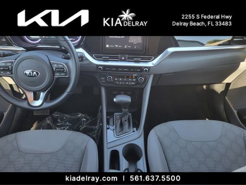 Certified 2020 Kia Niro LXS image 13