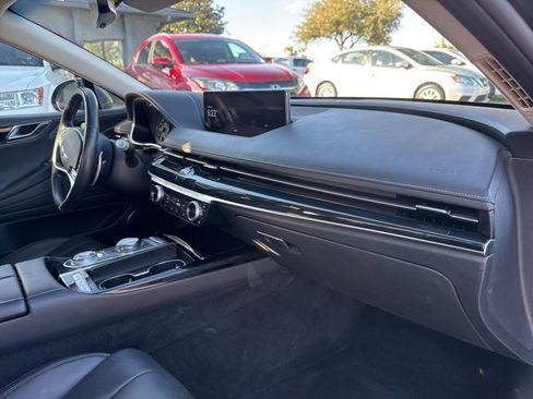 Used 2023 Genesis G80 2.5T image 10