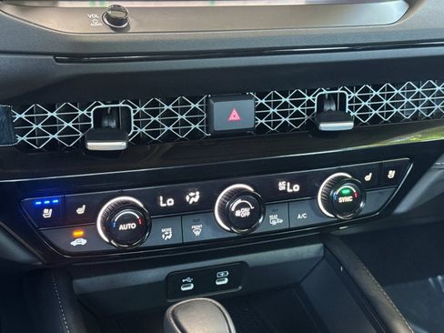 Used 2024 Honda Accord Touring image 19