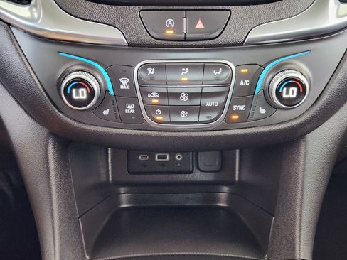 Certified 2024 Chevrolet Equinox LT AWD/4WD image 20