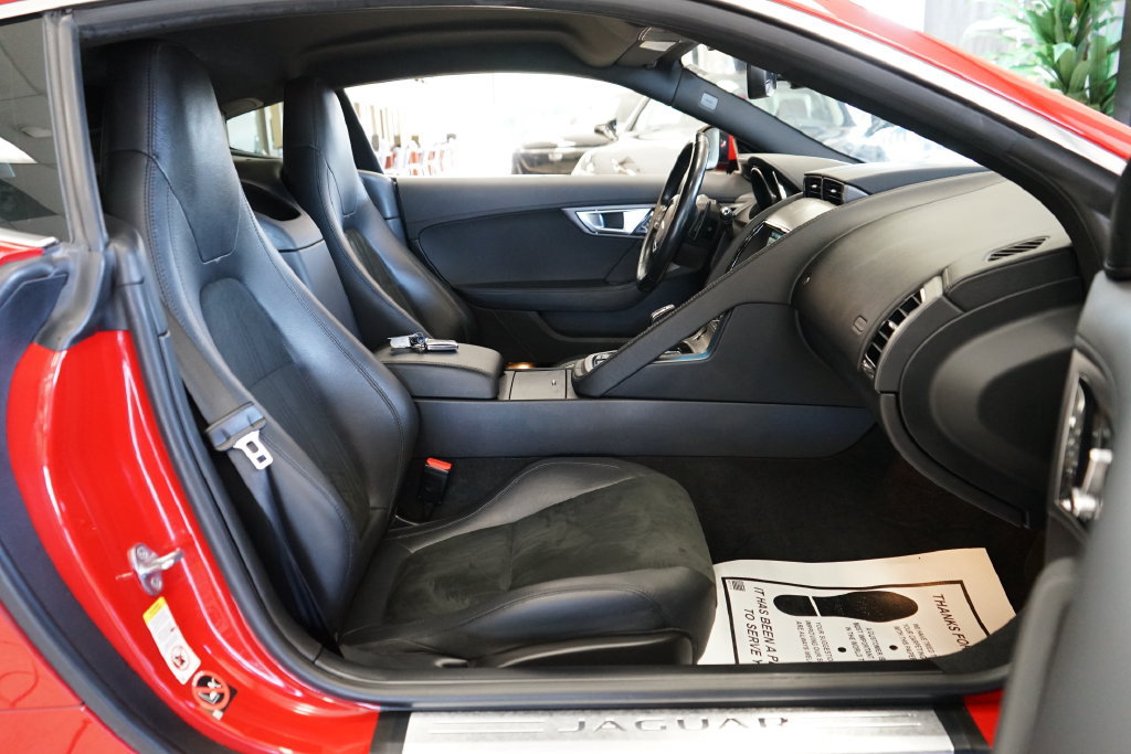 Used 2017 Jaguar F-TYPE Coupe RWD image 42