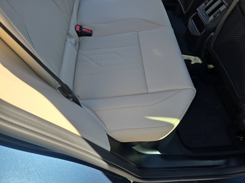 New 2026 BMW X3 xDrive30i w/ Premium Package AWD/4WD image 15