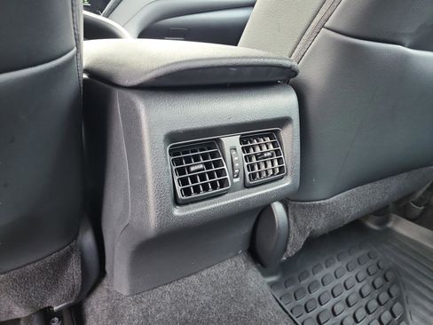 Used 2024 Toyota Camry XLE image 20