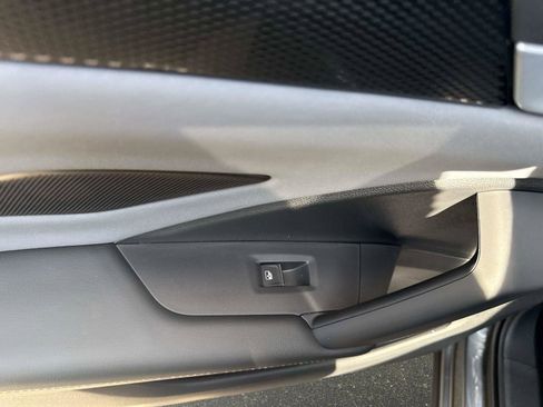 New 2025 Volkswagen Tiguan SE R-Line image 12