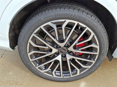 New 2025 Audi SQ5 Premium Plus image 5