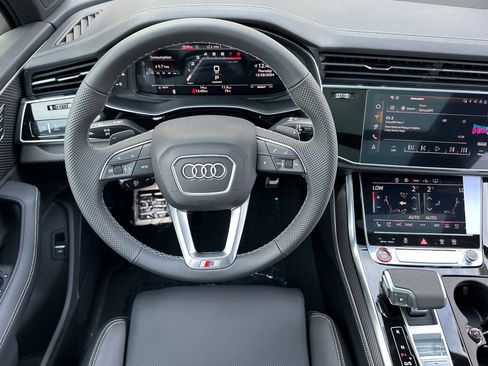 New 2025 Audi SQ7 Premium Plus image 11