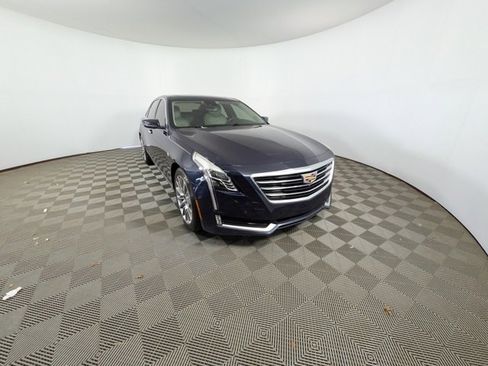 Used 2018 Cadillac CT6 Luxury image 31