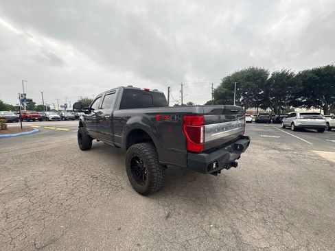 Used 2020 Ford F250 Platinum w/ FX4 Off-Road Package AWD/4WD image 6