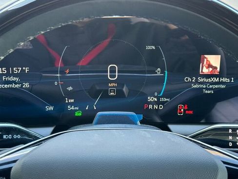 New 2026 Cadillac Optiq Luxury 1 image 24