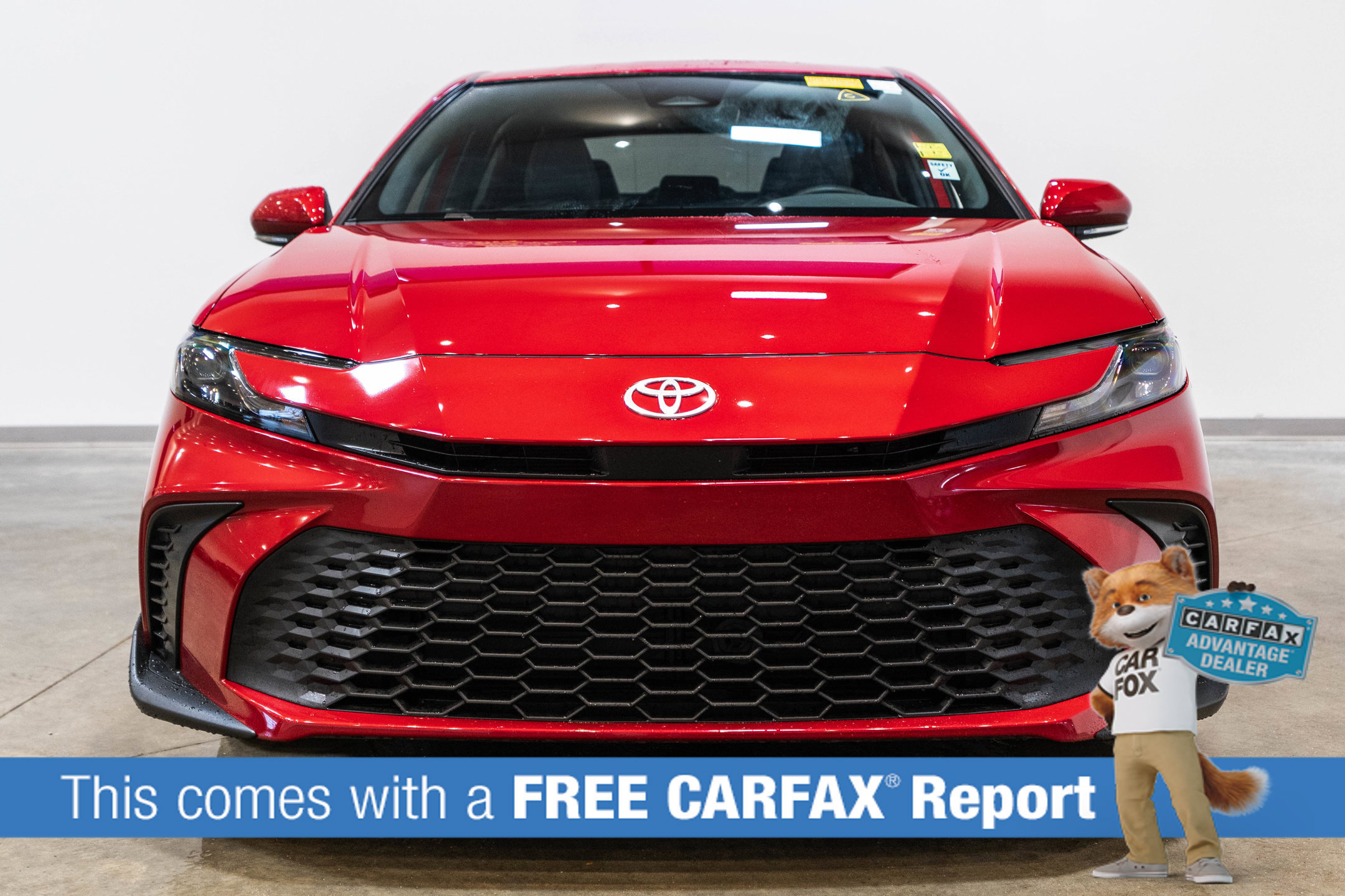 Certified 2025 Toyota Camry SE w/ Convenience Package FWD image 2