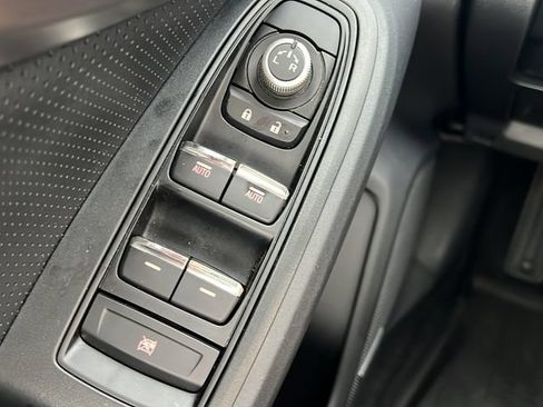 Used 2019 Subaru Crosstrek 2.0i Limited w/ Moonroof Package w/Navigation AWD/4WD image 20