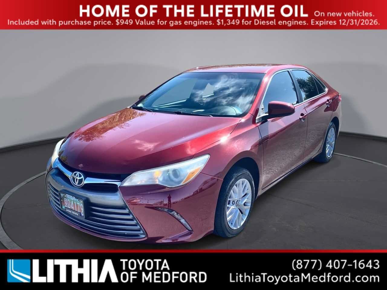 Used 2017 Toyota Camry LE FWD image 1