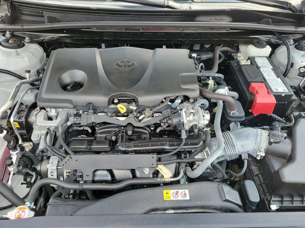 Used 2023 Toyota Camry XSE FWD image 35