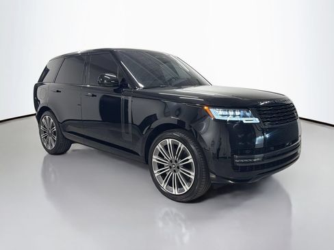 Used 2025 Land Rover Range Rover SE AWD/4WD image 7