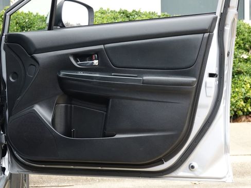 Used 2014 Subaru Crosstrek 2.0i Limited image 39