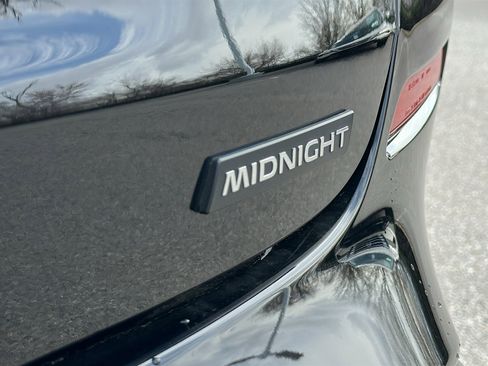 Certified 2024 Nissan Murano SV w/ SV Midnight Edition Package image 12