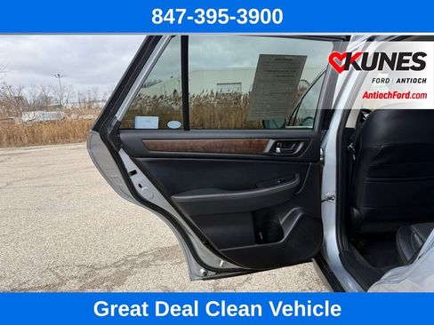 Used 2017 Subaru Outback 2.5i Limited image 25