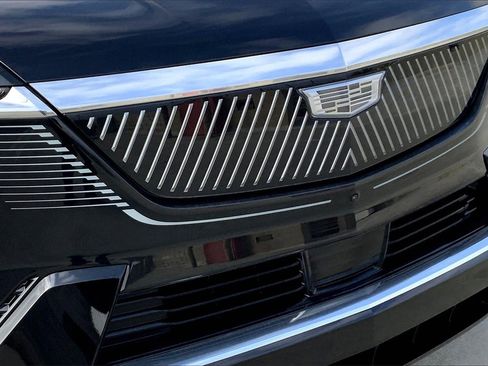 New 2025 Cadillac Escalade IQ Luxury 2 image 35