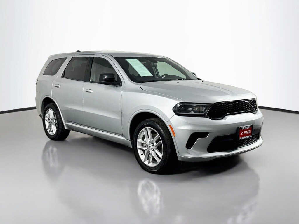 Used 2025 Dodge Durango GT AWD/4WD image 7