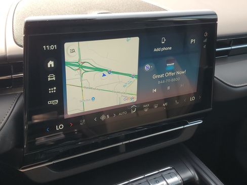 New 2026 Lincoln Nautilus Premier AWD/4WD image 23
