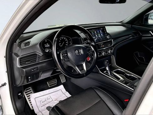 Used 2022 Honda Accord Sport image 14