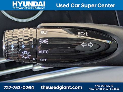 Certified 2024 Hyundai Elantra SEL FWD image 27