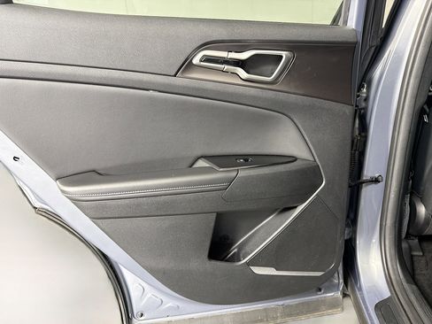 Used 2023 Kia Sportage EX FWD image 26