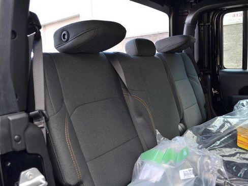 New 2026 Jeep Gladiator Sport image 31