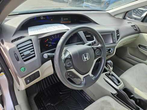 Used 2012 Honda Civic Natural Gas image 14