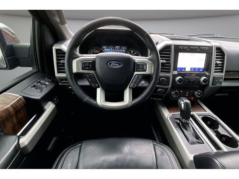 Used 2020 Ford F150 Lariat w/ Equipment Group 502A Luxury image 6