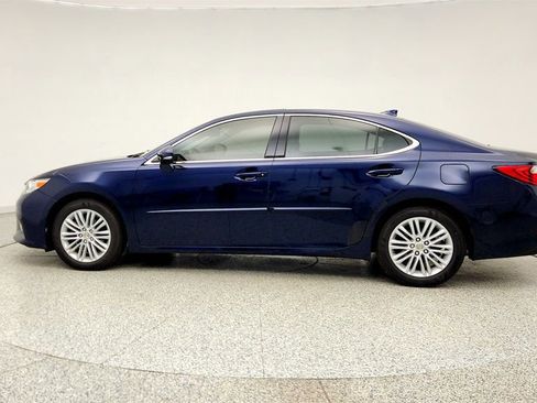 Used 2015 Lexus ES 350 w/ Luxury Package FWD image 8