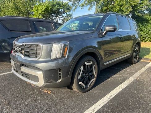 Used 2024 Kia Telluride S w/ S Sunroof Package AWD/4WD image 1