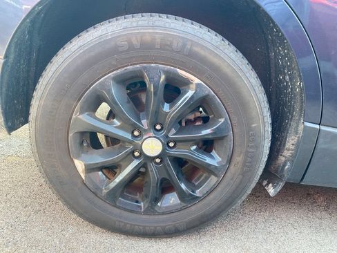 Used 2018 Chevrolet Equinox LS FWD image 8
