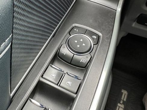 Used 2022 Ford F150 Limited image 19