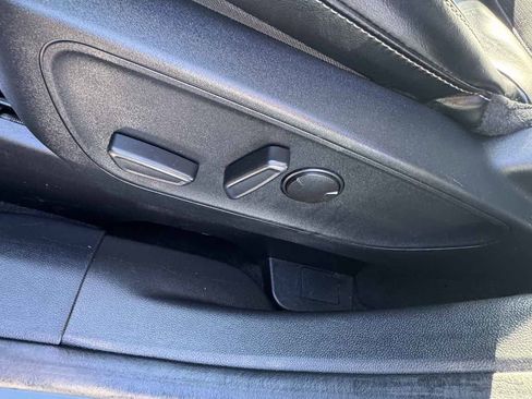 Used 2024 Ford Escape Platinum image 11