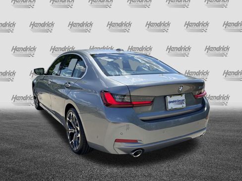 Certified 2025 BMW 330i Sedan RWD image 8