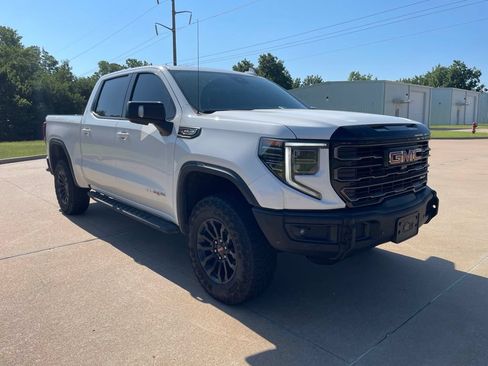 Used 2023 GMC Sierra 1500 AT4X AWD/4WD image 7