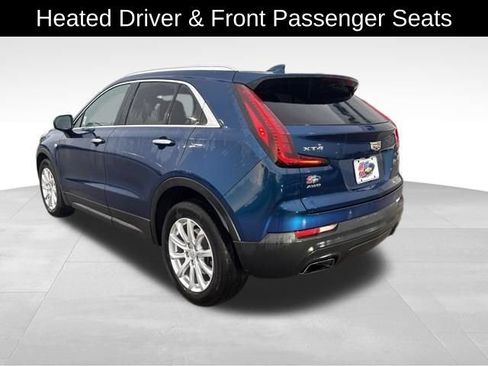 Used 2019 Cadillac XT4 Luxury w/ Cold Weather Package AWD/4WD image 6