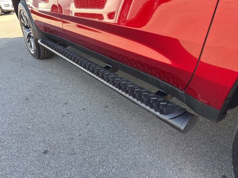 Used 2023 Chevrolet Tahoe Z71 w/ Luxury Package image 17