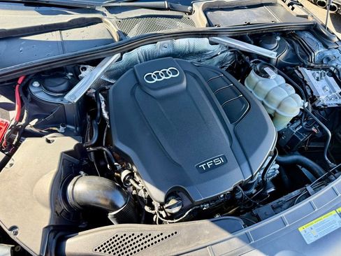Used 2017 Audi A4 2.0T Premium w/ Convenience Package AWD/4WD image 4