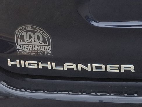 Used 2023 Toyota Highlander XSE image 32