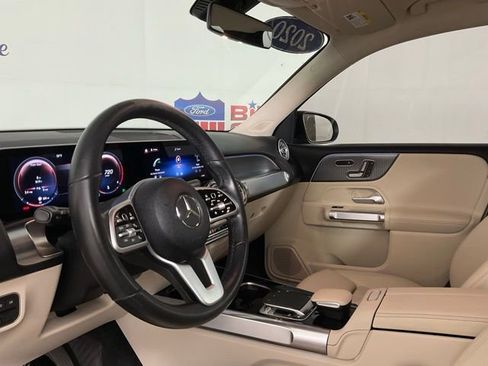 Used 2020 Mercedes-Benz GLB 250 image 13