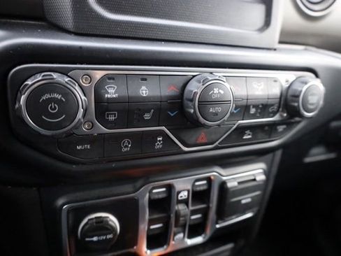 Used 2021 Jeep Wrangler Unlimited Sport S image 8