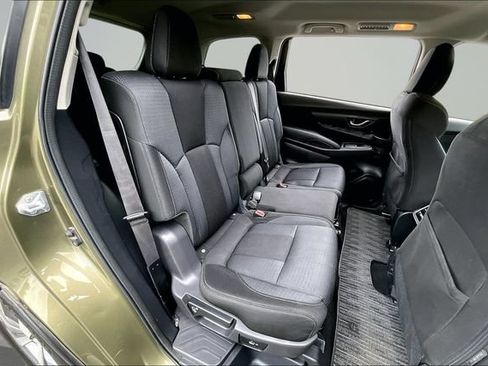 Used 2023 Subaru Ascent Premium AWD/4WD image 22